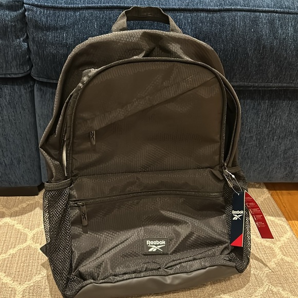 Reebok backpack new with tags - Picture 2 of 2